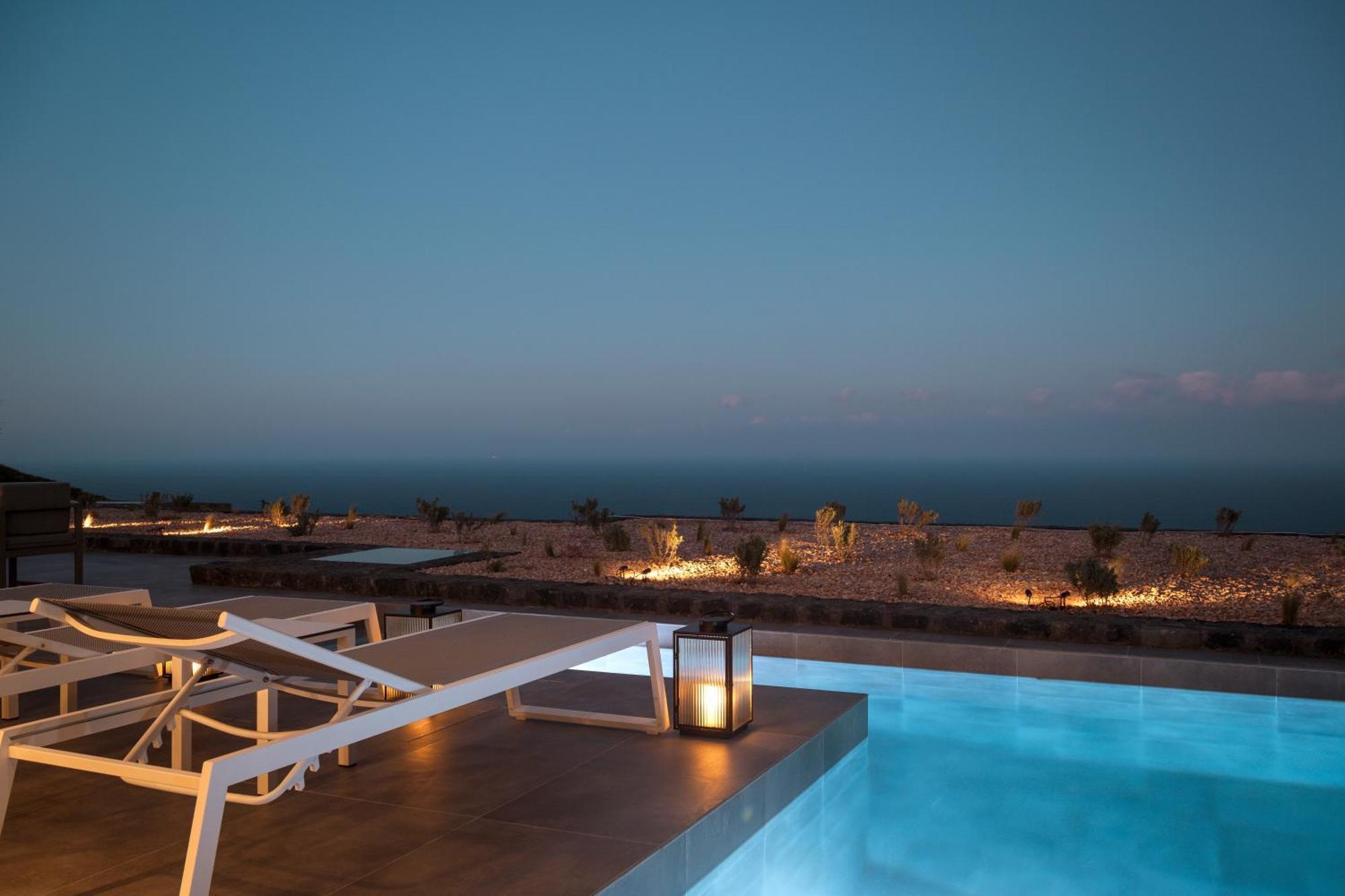 Almarossa Luxury Villas Vourvoúlos Buitenkant foto
